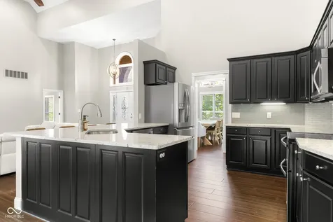 6126 Basswood Drive Columbus IN 47201