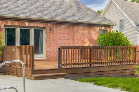 6126 Basswood Drive Columbus IN 47201
