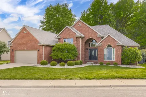 6126 Basswood Drive Columbus IN 47201