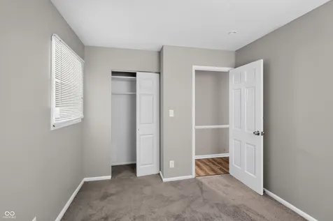 8707 Elmonte Drive Indianapolis IN 46226