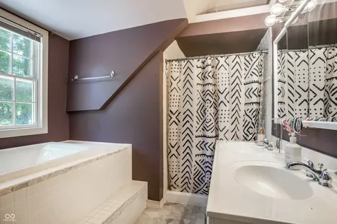 8820 Westfield Boulevard Indianapolis IN 46240