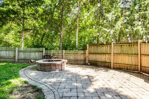 8820 Westfield Boulevard Indianapolis IN 46240