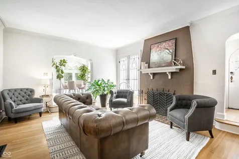 8820 Westfield Boulevard Indianapolis IN 46240