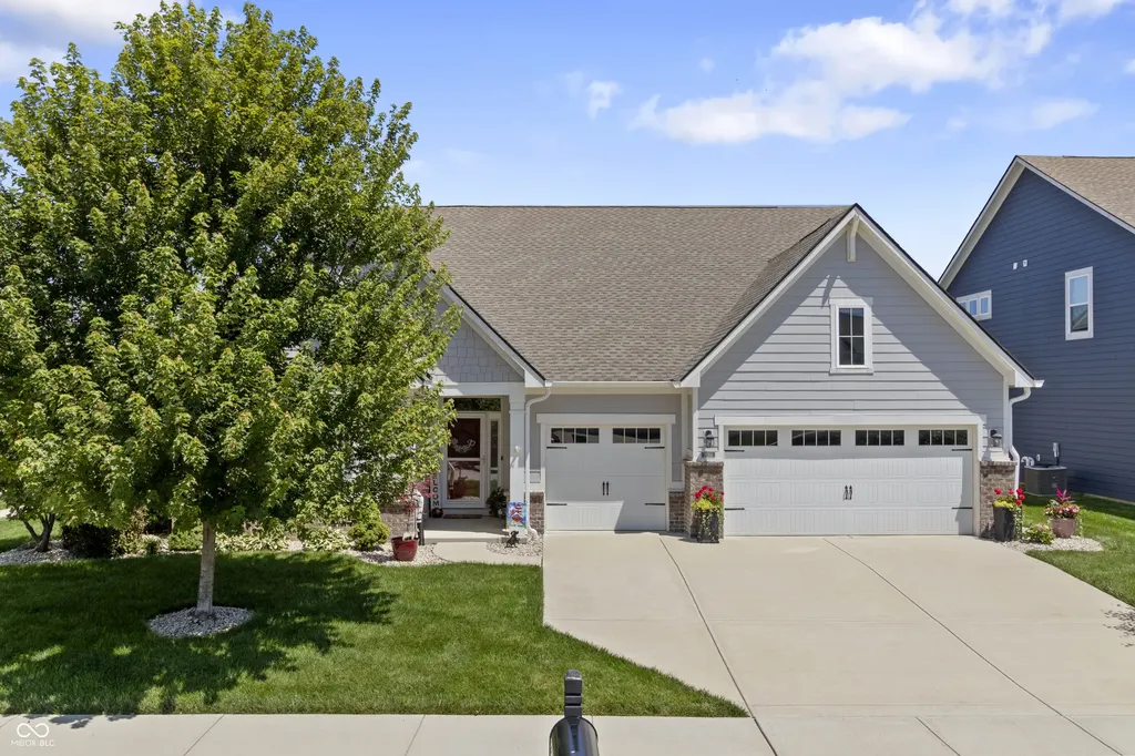 2084 Mobley Drive Westfield IN 46074