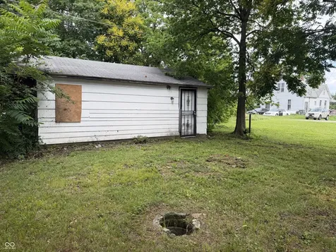 2854 N Illinois Street Indianapolis IN 46208
