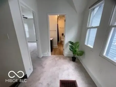 2230 Bellefontaine Indianapolis IN 46205