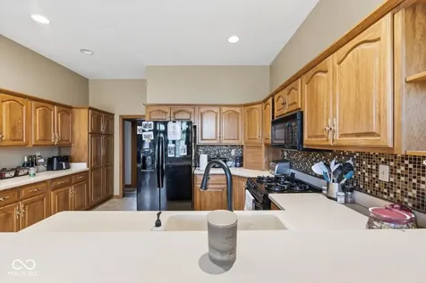 2806 Theobald Street Shelbyville IN 46176