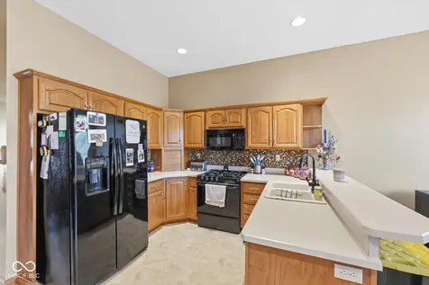 2806 Theobald Street Shelbyville IN 46176