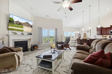 2818 Larkspur Drive Lebanon IN 46052