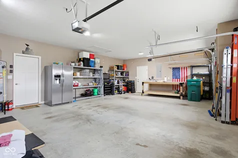 2818 Larkspur Drive Lebanon IN 46052