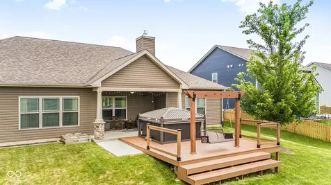 2818 Larkspur Drive Lebanon IN 46052