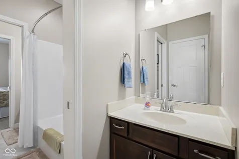 2818 Larkspur Drive Lebanon IN 46052