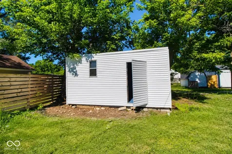 2504 Collier Street Indianapolis IN 46241