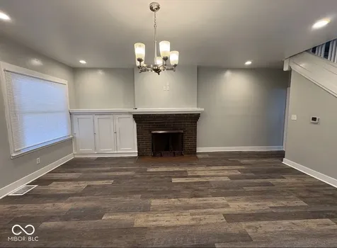 23 E 36th Street Indianapolis IN 46205