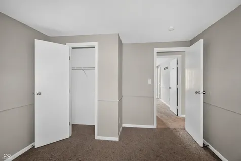 7558 Rogers Drive Indianapolis IN 46214