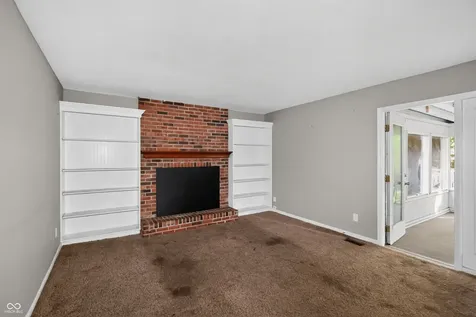 7558 Rogers Drive Indianapolis IN 46214