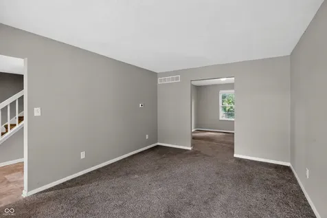 7558 Rogers Drive Indianapolis IN 46214