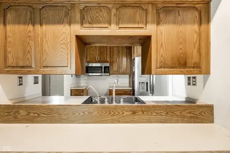 6724 Cross Key Drive Indianapolis IN 46268