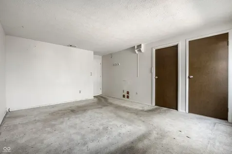 6724 Cross Key Drive Indianapolis IN 46268