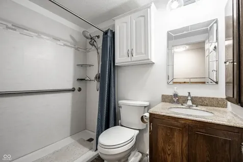6724 Cross Key Drive Indianapolis IN 46268