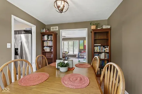 931 Dreamy Street Greenwood IN 46142