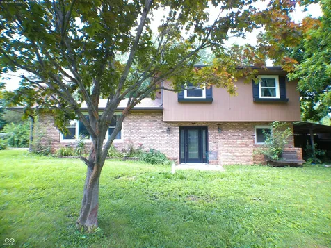 1120 Hillview Drive Franklin IN 46131