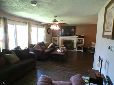 1120 Hillview Drive Franklin IN 46131