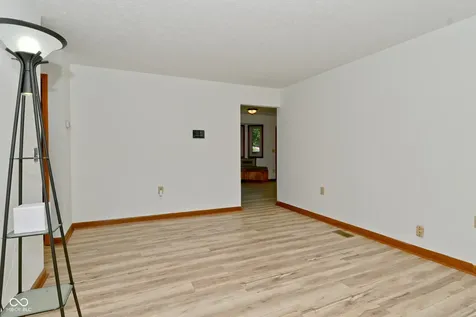 750 Delray Drive Indianapolis IN 46241