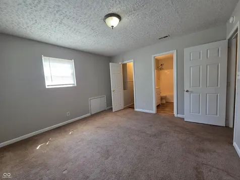 3845 Asbury Street Indianapolis IN 46227