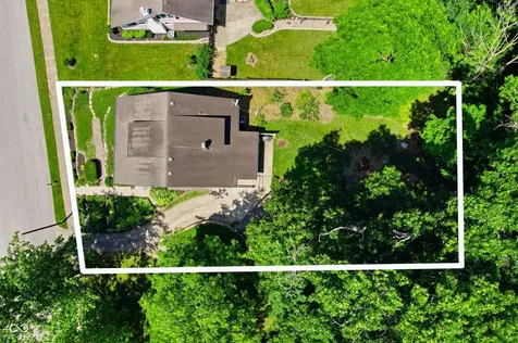 1208 Woodlawn Drive New Castle IN 47362