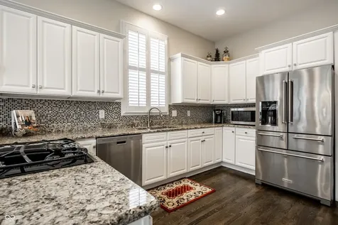 451 Burlington Lane Carmel IN 46032