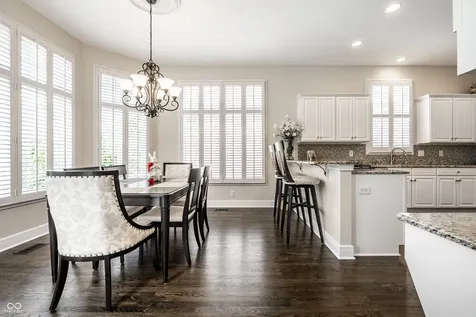 451 Burlington Lane Carmel IN 46032
