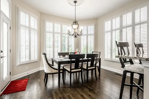451 Burlington Lane Carmel IN 46032
