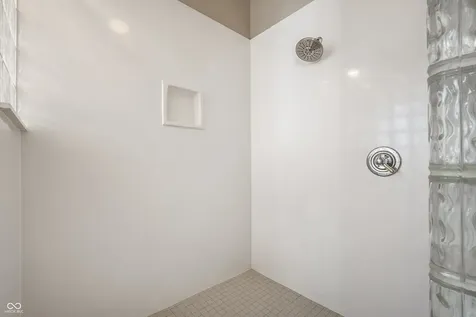 451 Burlington Lane Carmel IN 46032