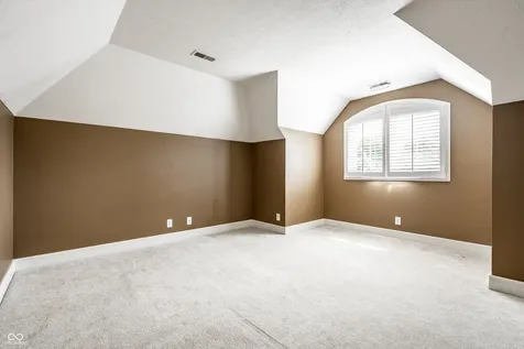 451 Burlington Lane Carmel IN 46032