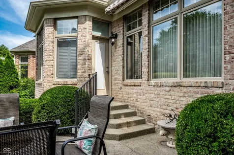 451 Burlington Lane Carmel IN 46032