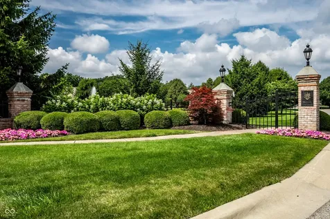 451 Burlington Lane Carmel IN 46032