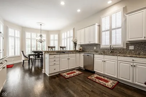 451 Burlington Lane Carmel IN 46032