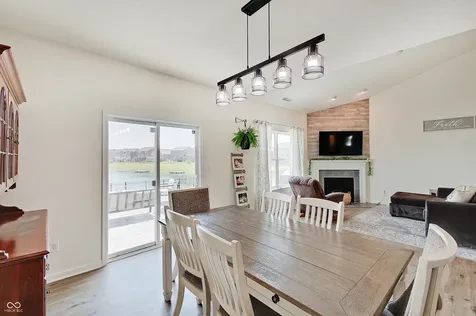 8727 Stoddard Lane Indianapolis IN 46217