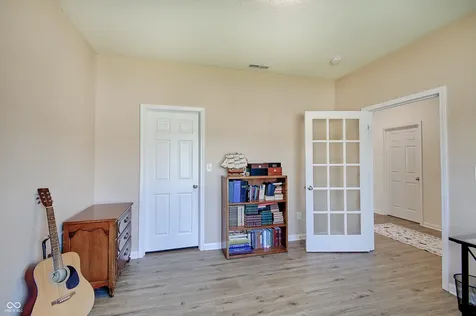 8727 Stoddard Lane Indianapolis IN 46217