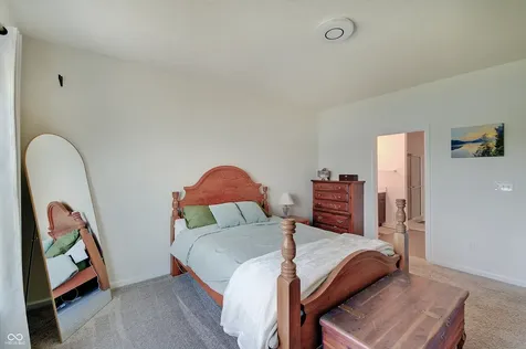 8727 Stoddard Lane Indianapolis IN 46217