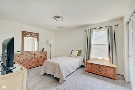 8727 Stoddard Lane Indianapolis IN 46217