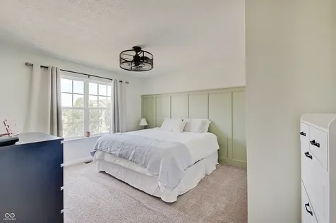 8727 Stoddard Lane Indianapolis IN 46217