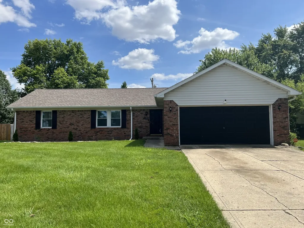 249 Lori Ann Drive Whiteland IN 46184