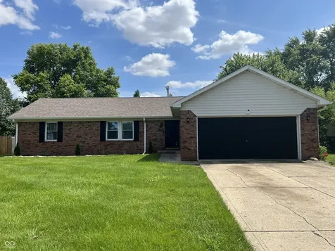 249 Lori Ann Drive Whiteland IN 46184