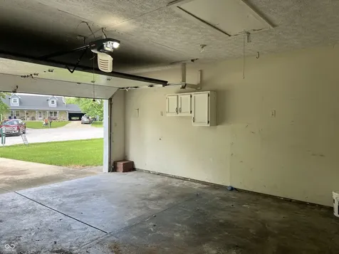 249 Lori Ann Drive Whiteland IN 46184
