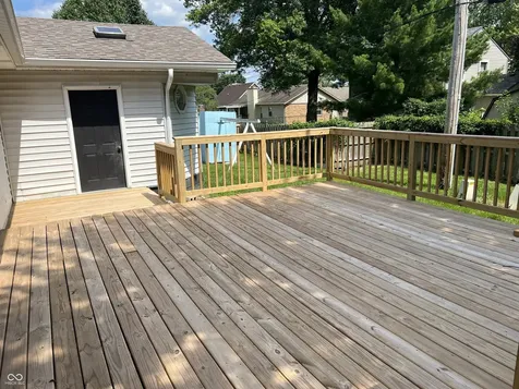 249 Lori Ann Drive Whiteland IN 46184