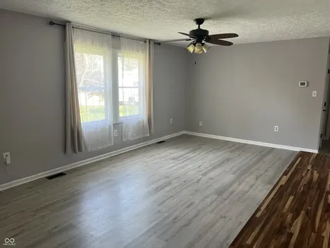 249 Lori Ann Drive Whiteland IN 46184
