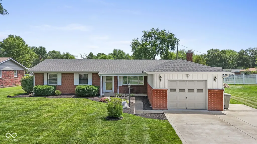 3127 S Fielding Road New Palestine IN 46163