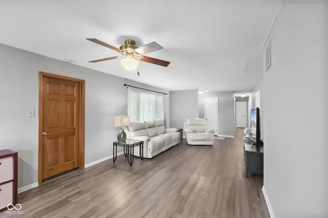 3127 S Fielding Road New Palestine IN 46163